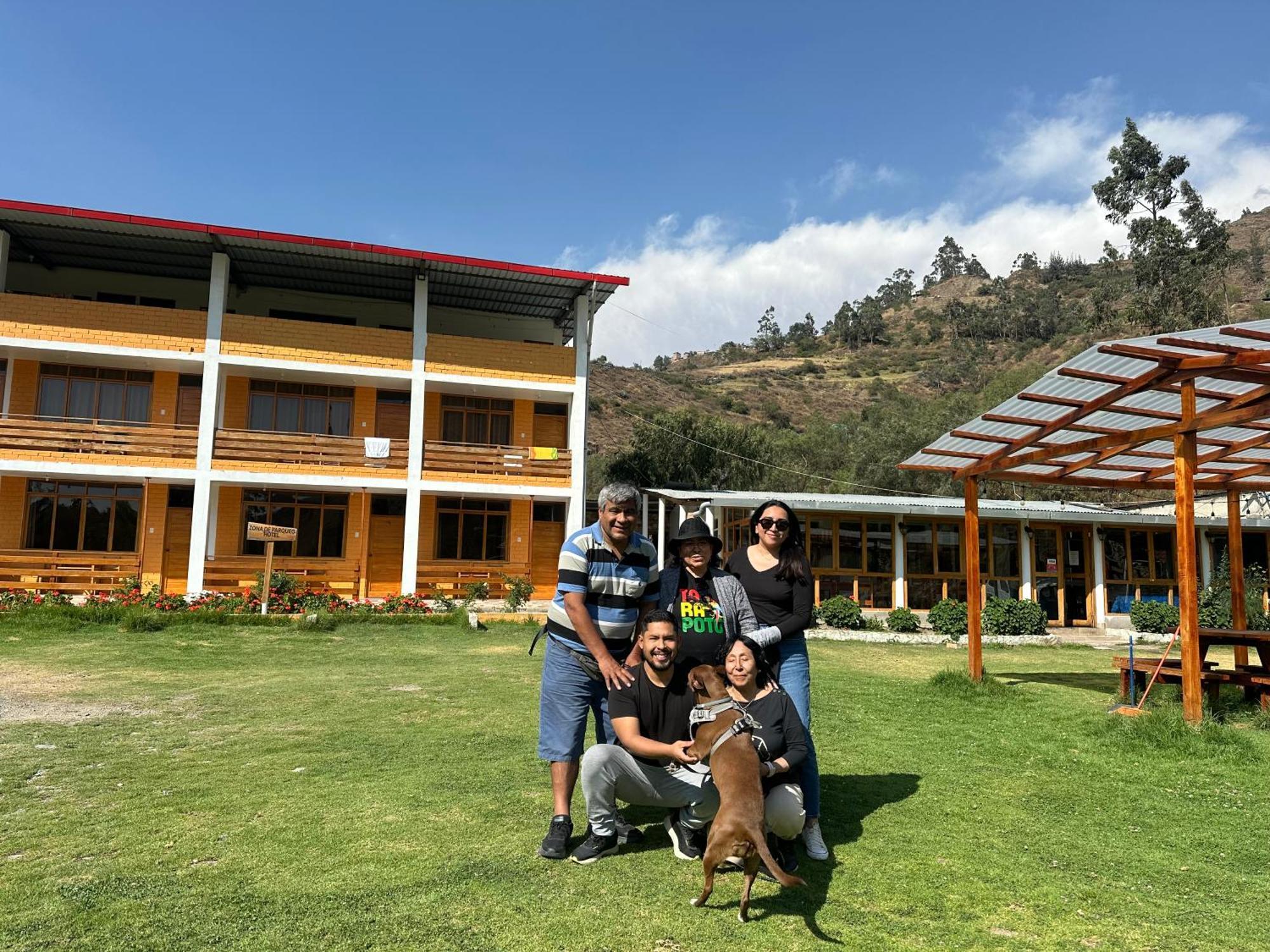 Tambo Lodge Canta Eksteriør billede