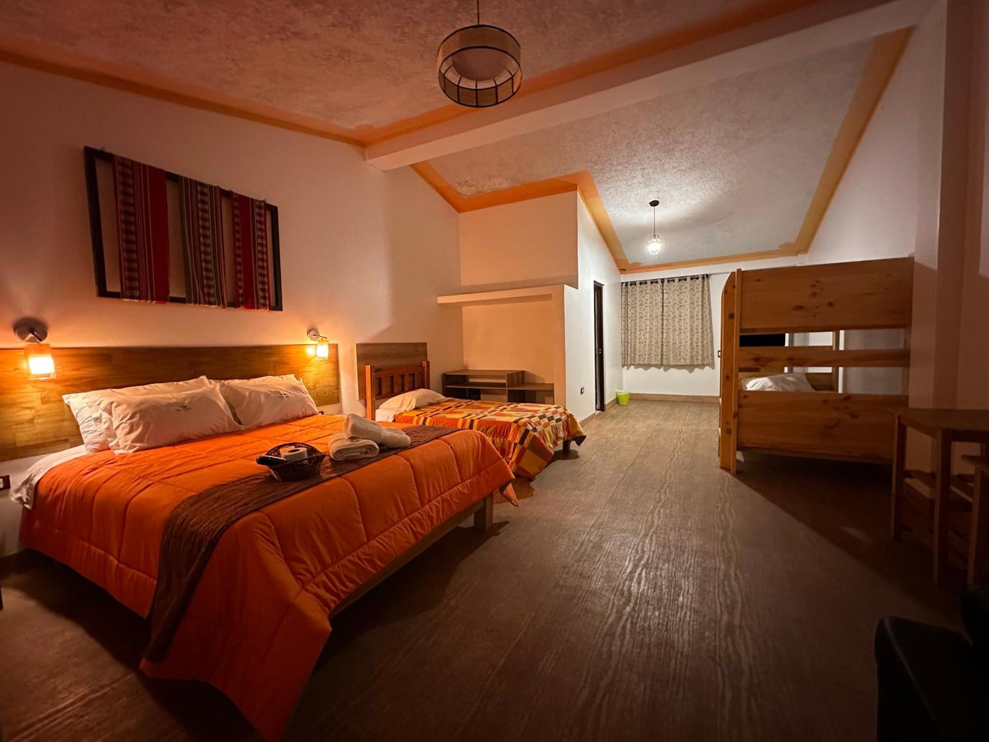 Tambo Lodge Canta Eksteriør billede