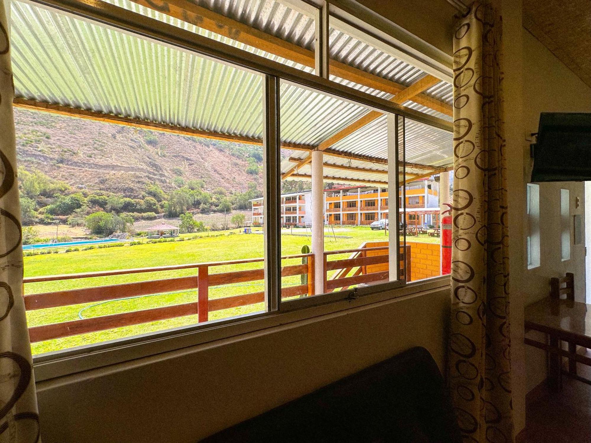 Tambo Lodge Canta Eksteriør billede